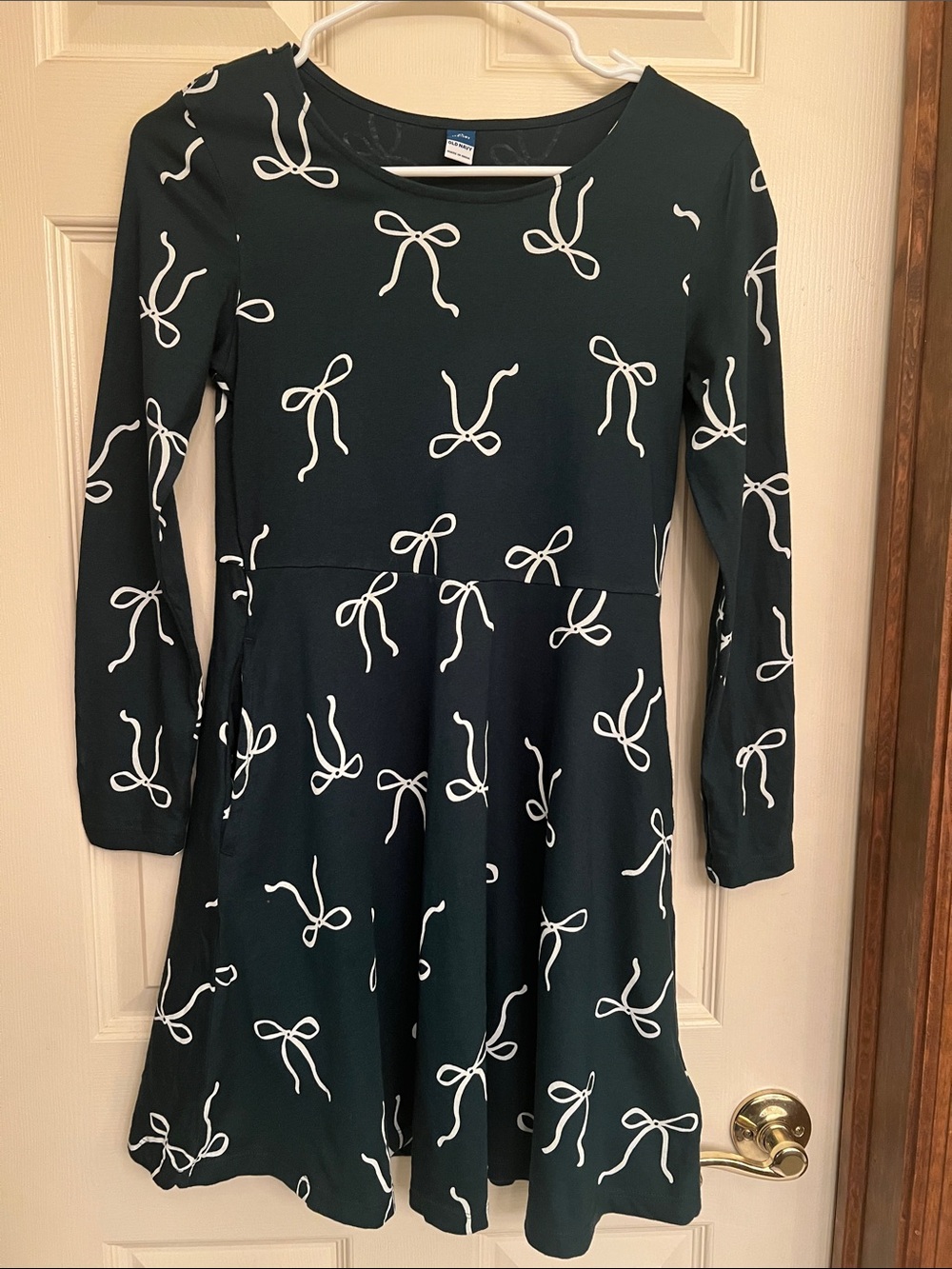 Old Navy Dark Green Long-Sleeve Bow Print Dress